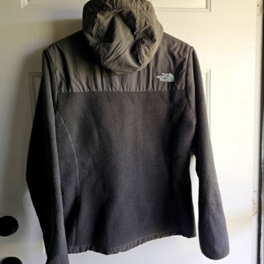 The North Face Womens Dark Gray  Denali Jacket With Hood - Picture 9 of 16